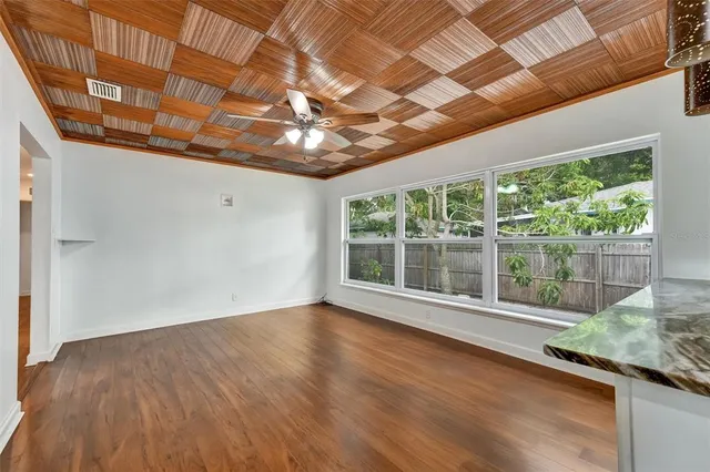 $3,000 | 3208 North Avenida Republica De Cuba, Tampa, FL 33605