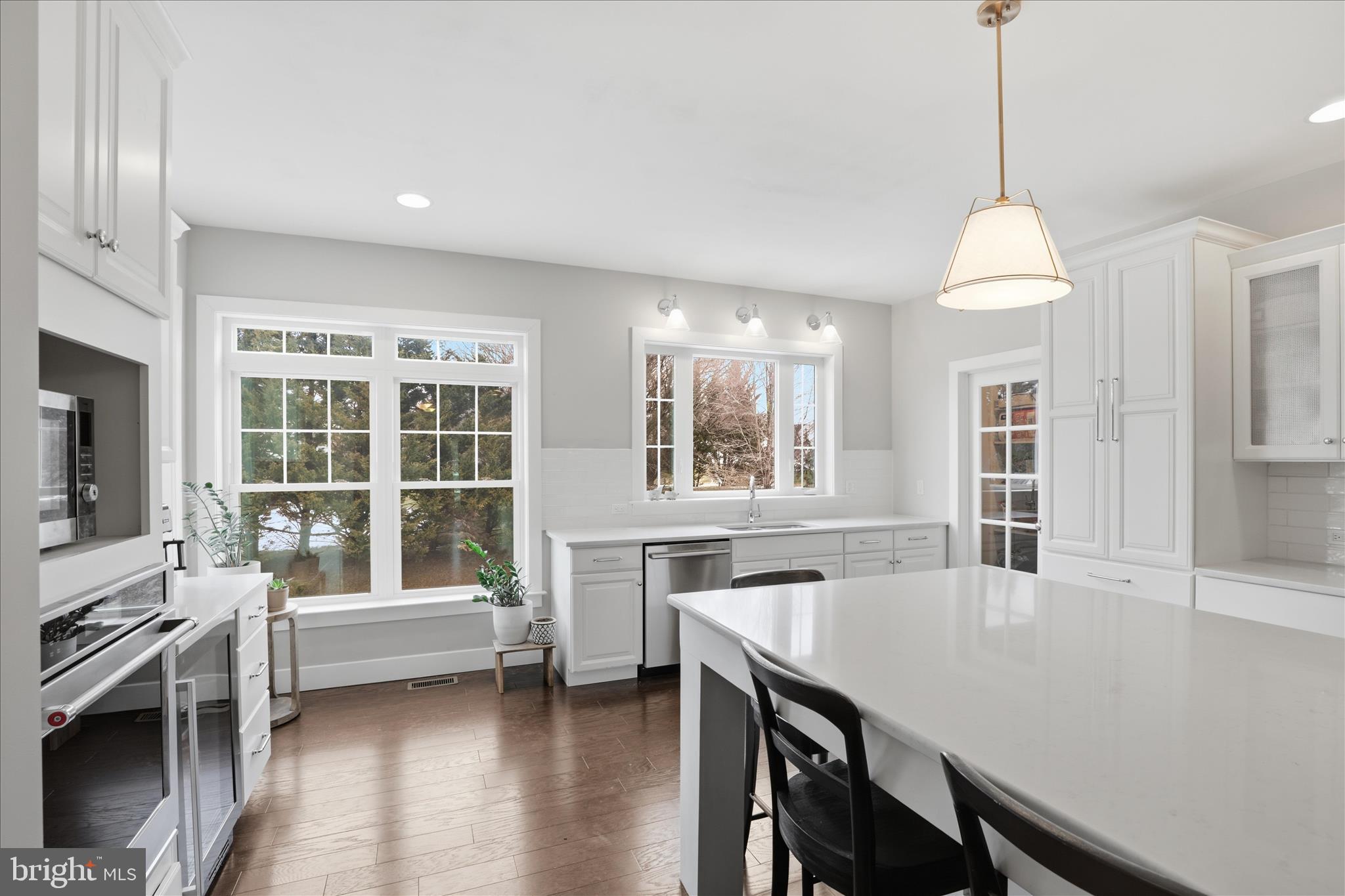 339 Bowyer Lane Lititz, PA 17543 - Photo 12 of 41 Kitchen