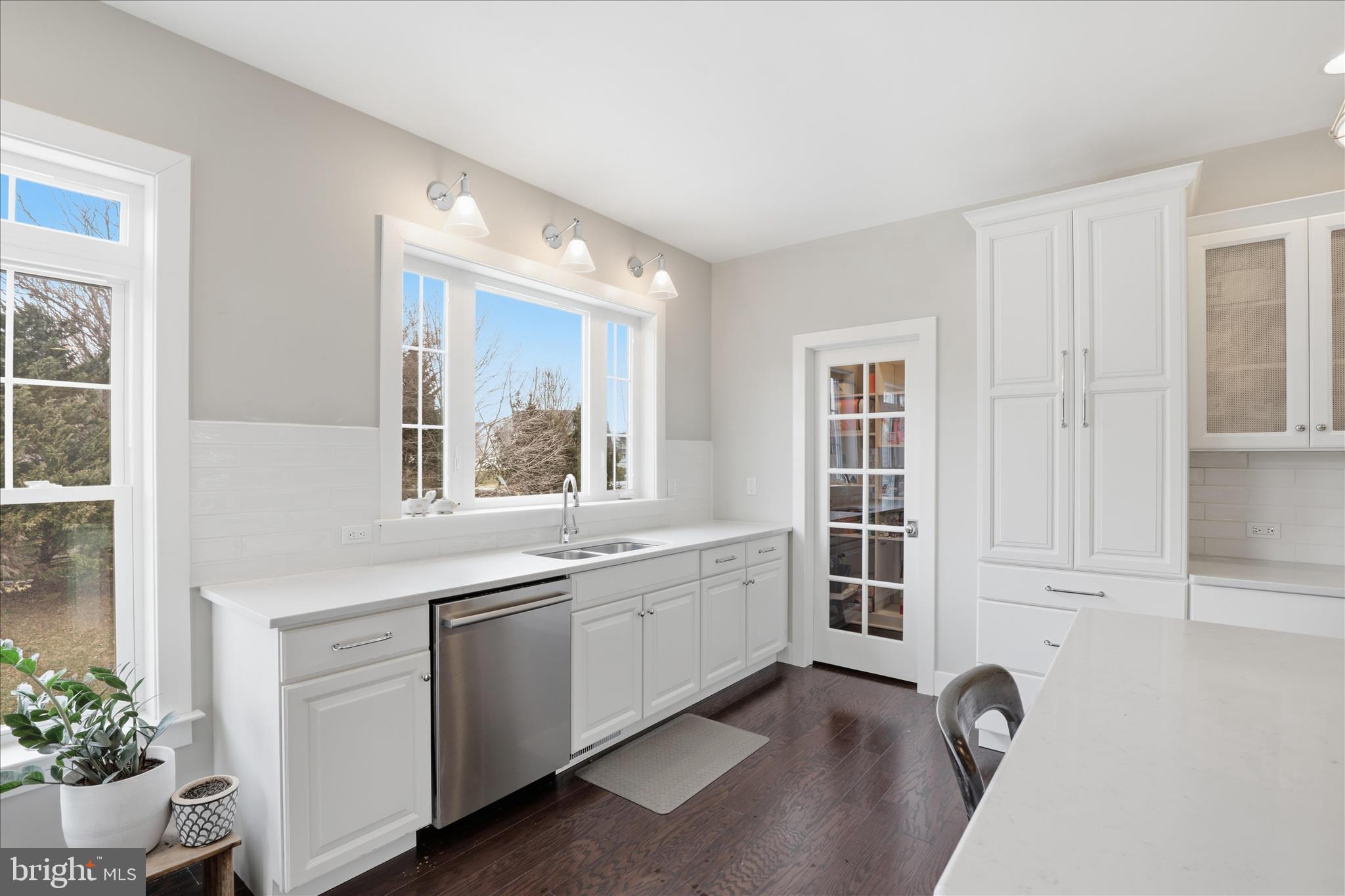 339 Bowyer Lane Lititz, PA 17543 - Photo 13 of 41 Kitchen Walk-In Pantry
