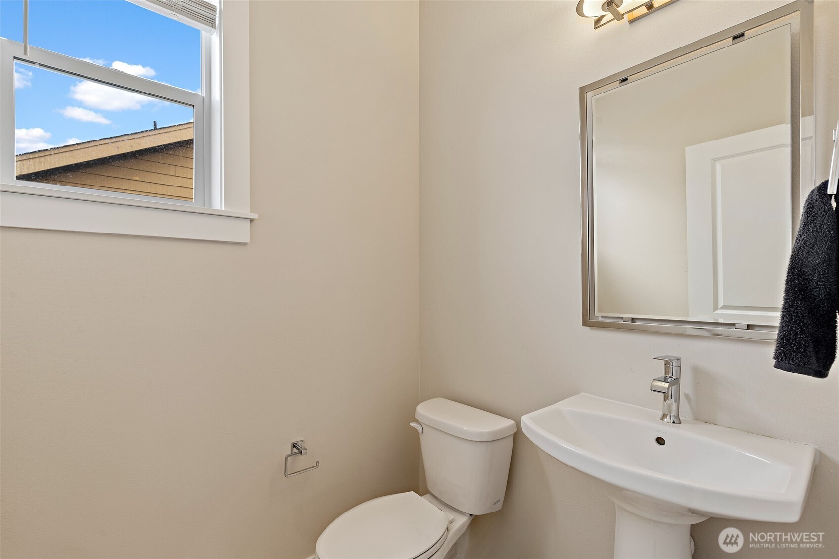 1109 146th Street Southwest, Unit 6 Lynnwood, WA 98087 - Photo 9 of 25