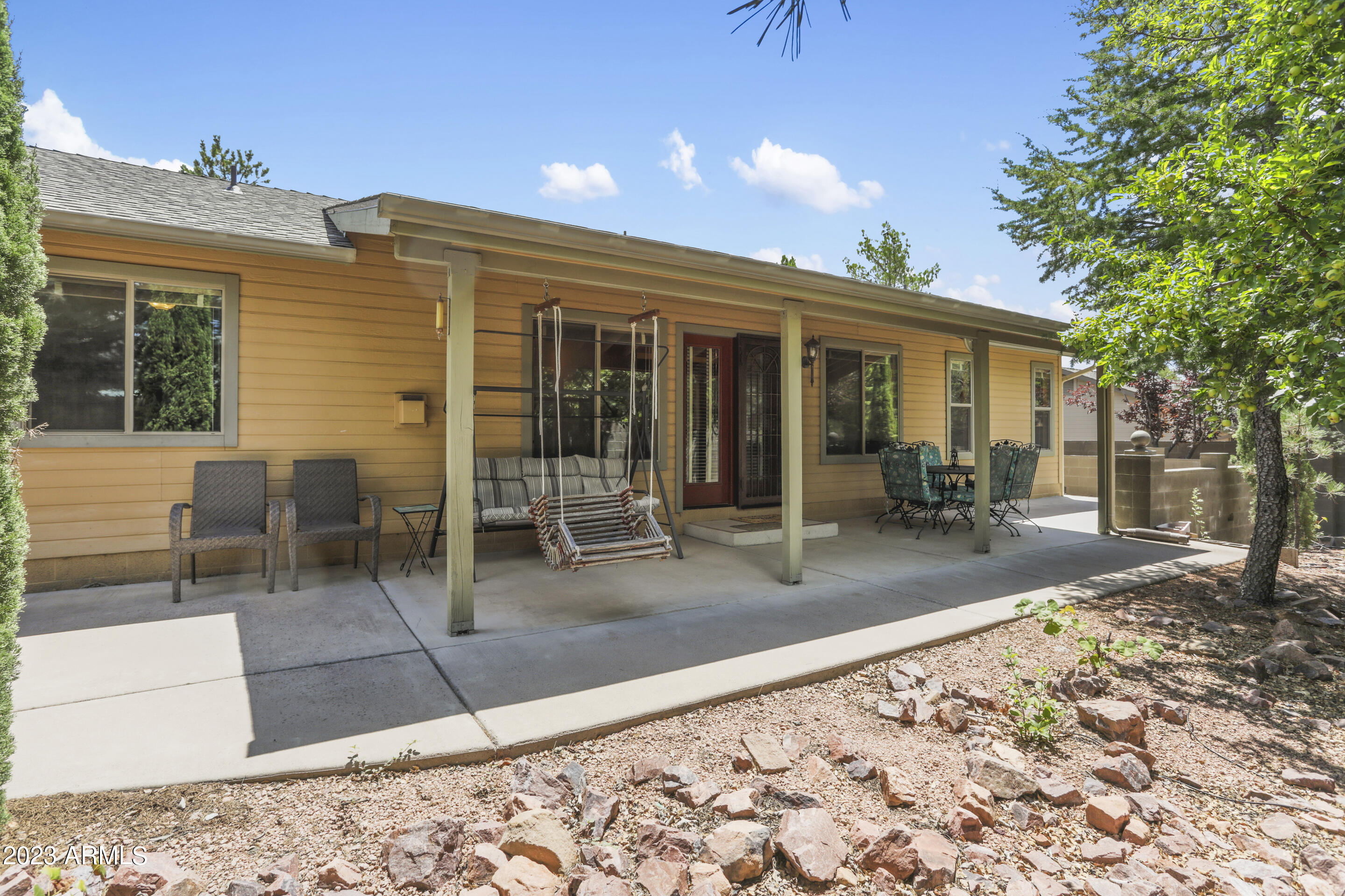 610 North Blue Spruce Road Payson, AZ 85541 - Photo 17 of 24 Covered Patio
