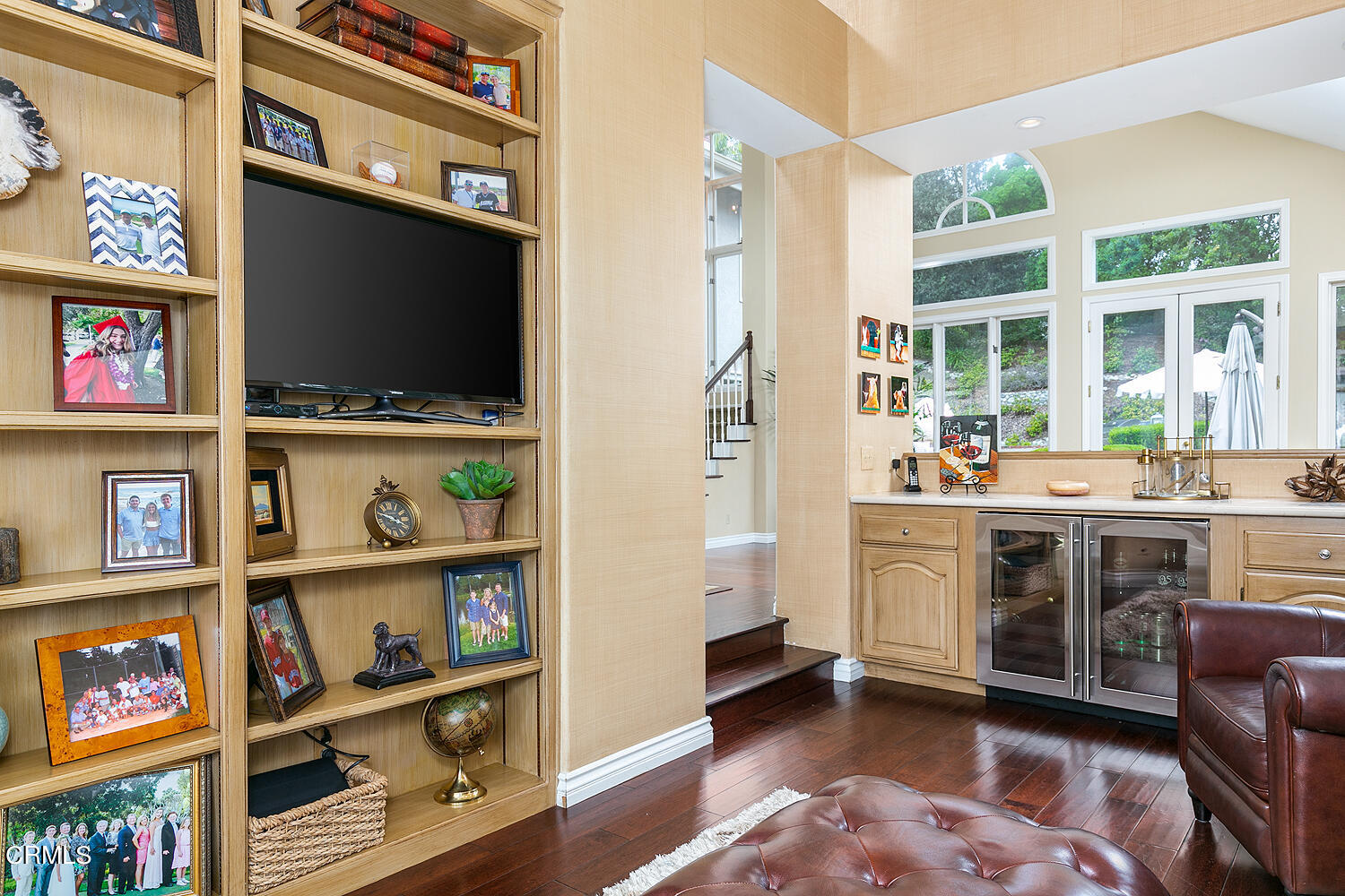 1429 Rutherford Drive Pasadena, CA 91103 - Photo 6 of 34 a living room with furniture and a flat screen tv
