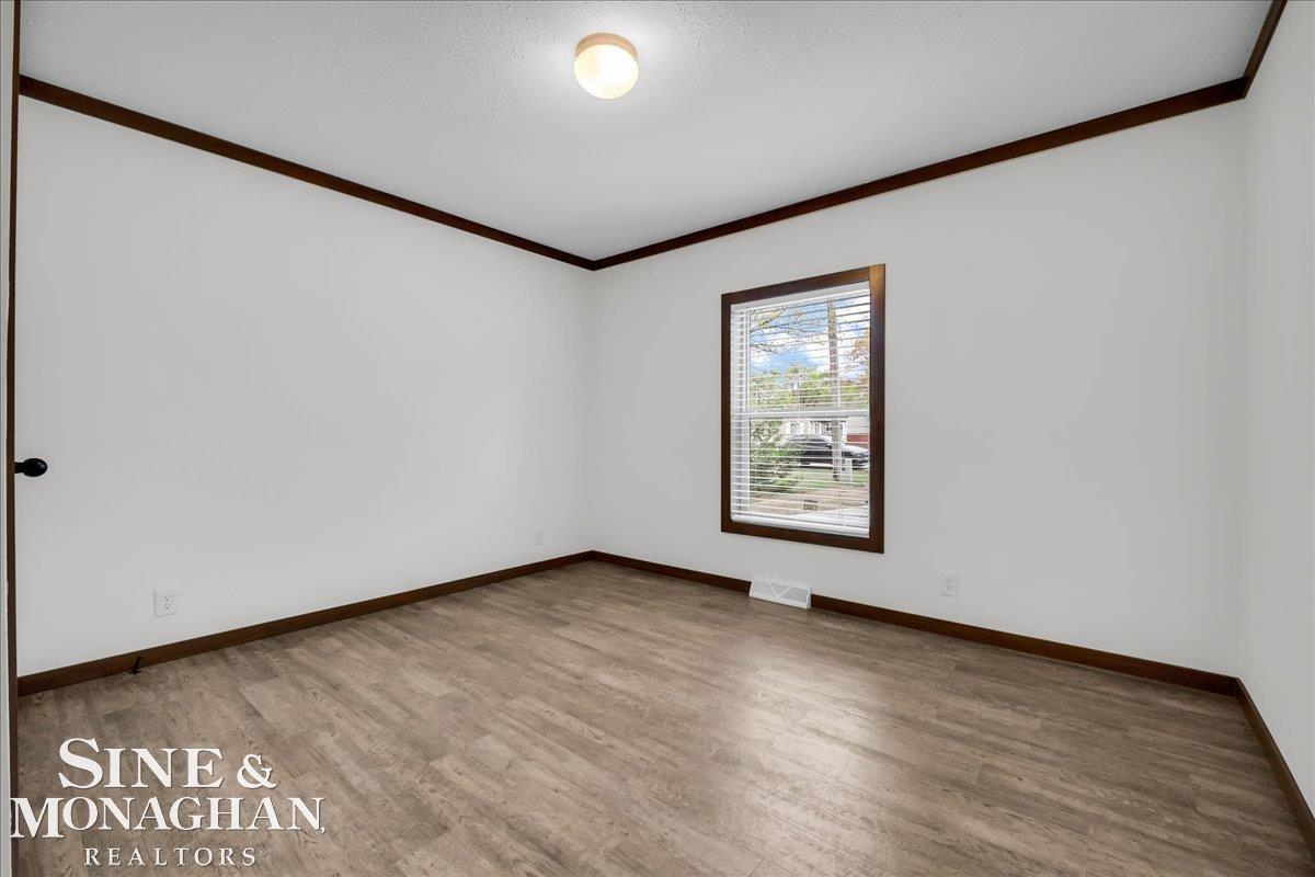 2060 Washington Street Algonac, MI 48001 - Photo 28 of 37