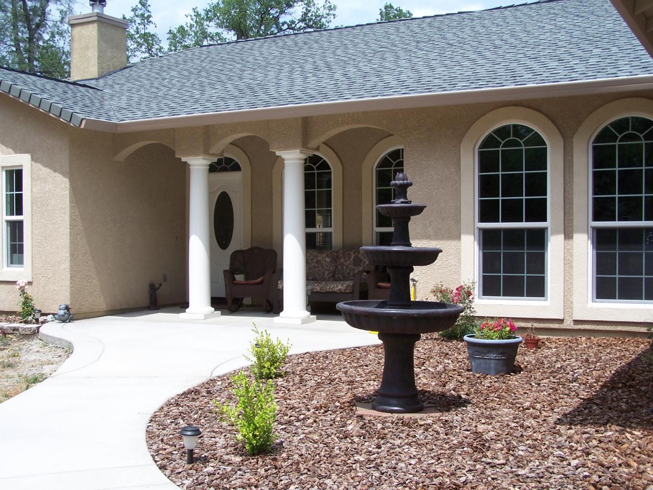 16897 Texas Springs Road Redding, CA 96001 - Photo 2 of 31 Front Entrance