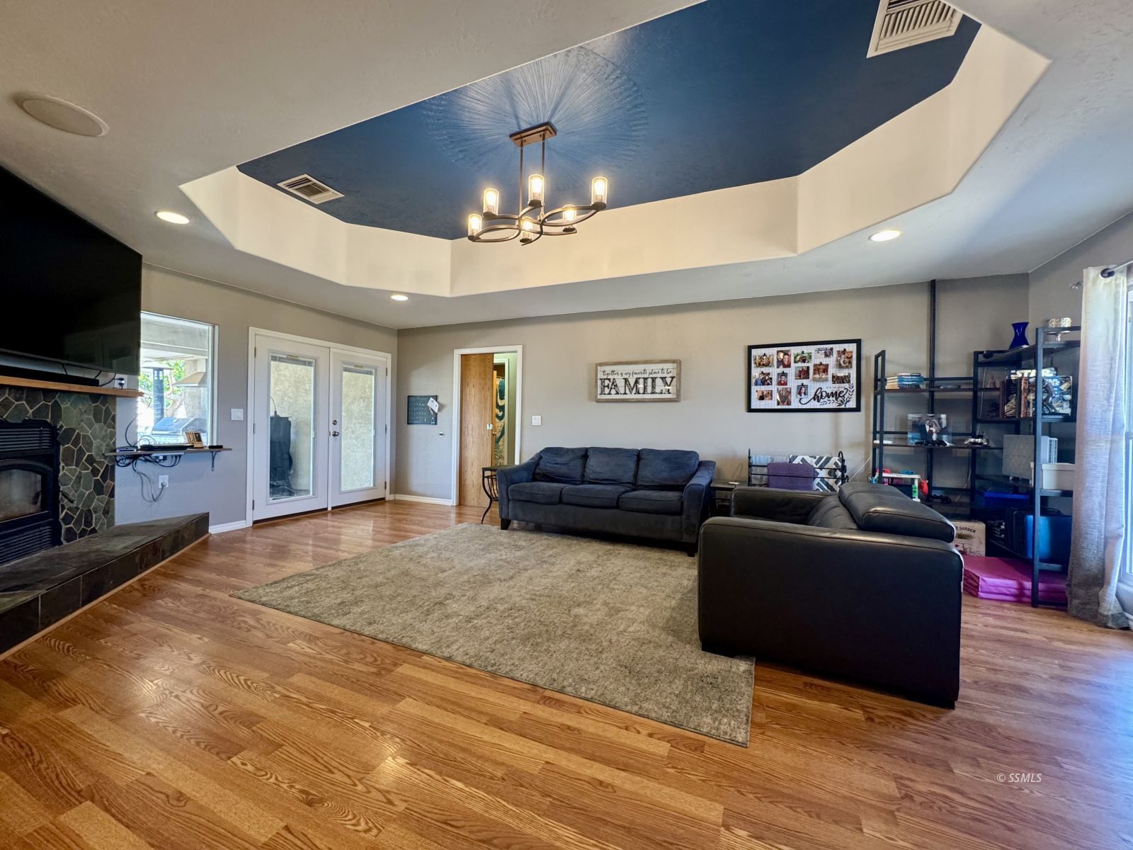 1661 East Dolphin Avenue Ridgecrest, CA 93555 - Photo 14 of 46
