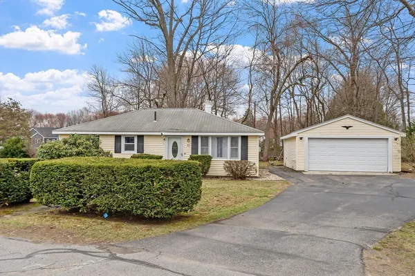 $500,000 | 37 Lindsay Road, Billerica, MA 01821
