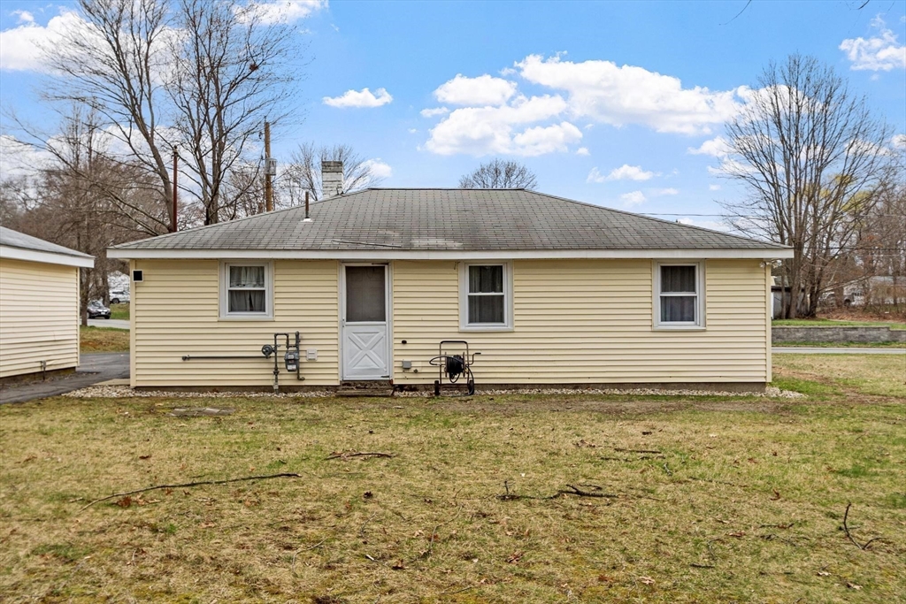 37 Lindsay Road Billerica, MA 01821 - Photo 13 of 41