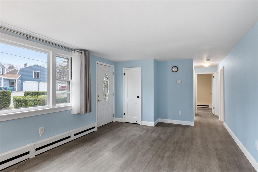 37 Lindsay Road Billerica, MA 01821 - Photo 21 of 41