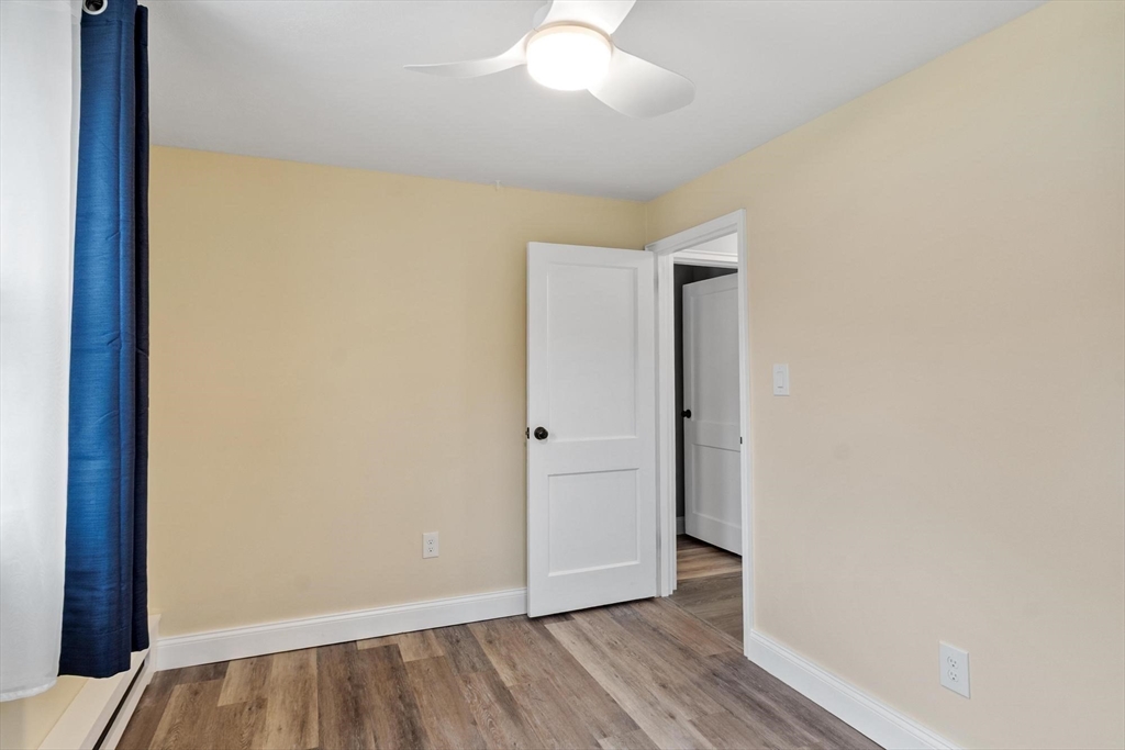 37 Lindsay Road Billerica, MA 01821 - Photo 35 of 41