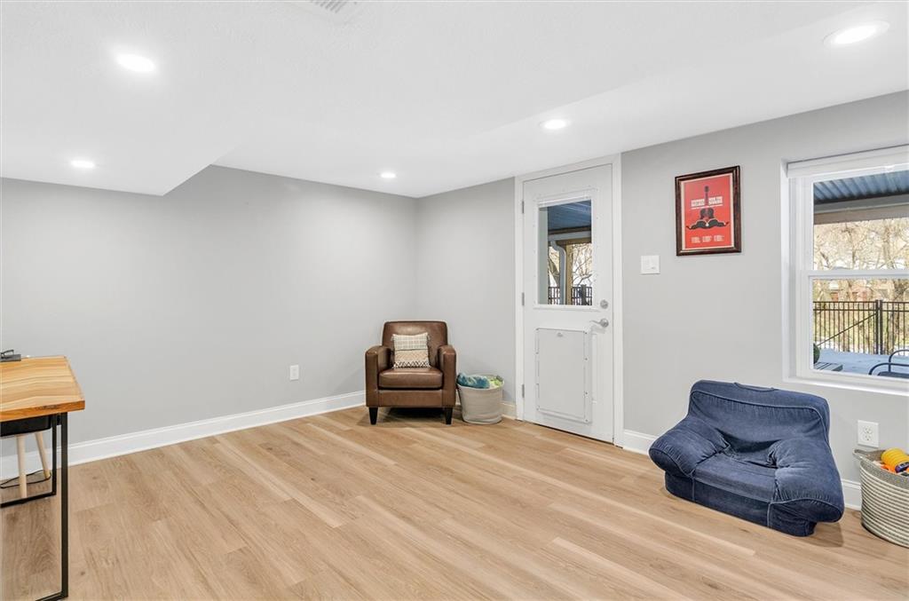 2389 Mill Grove Road Pittsburgh, PA 15241 - Photo 22 of 25 a living room with furniture and a window
