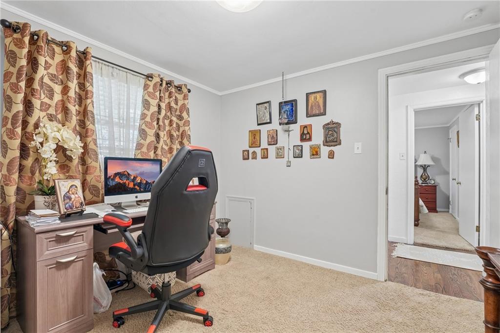 1516 Griffin Road Monroeville, PA 15146 - Photo 28 of 49 Gallery Image 28