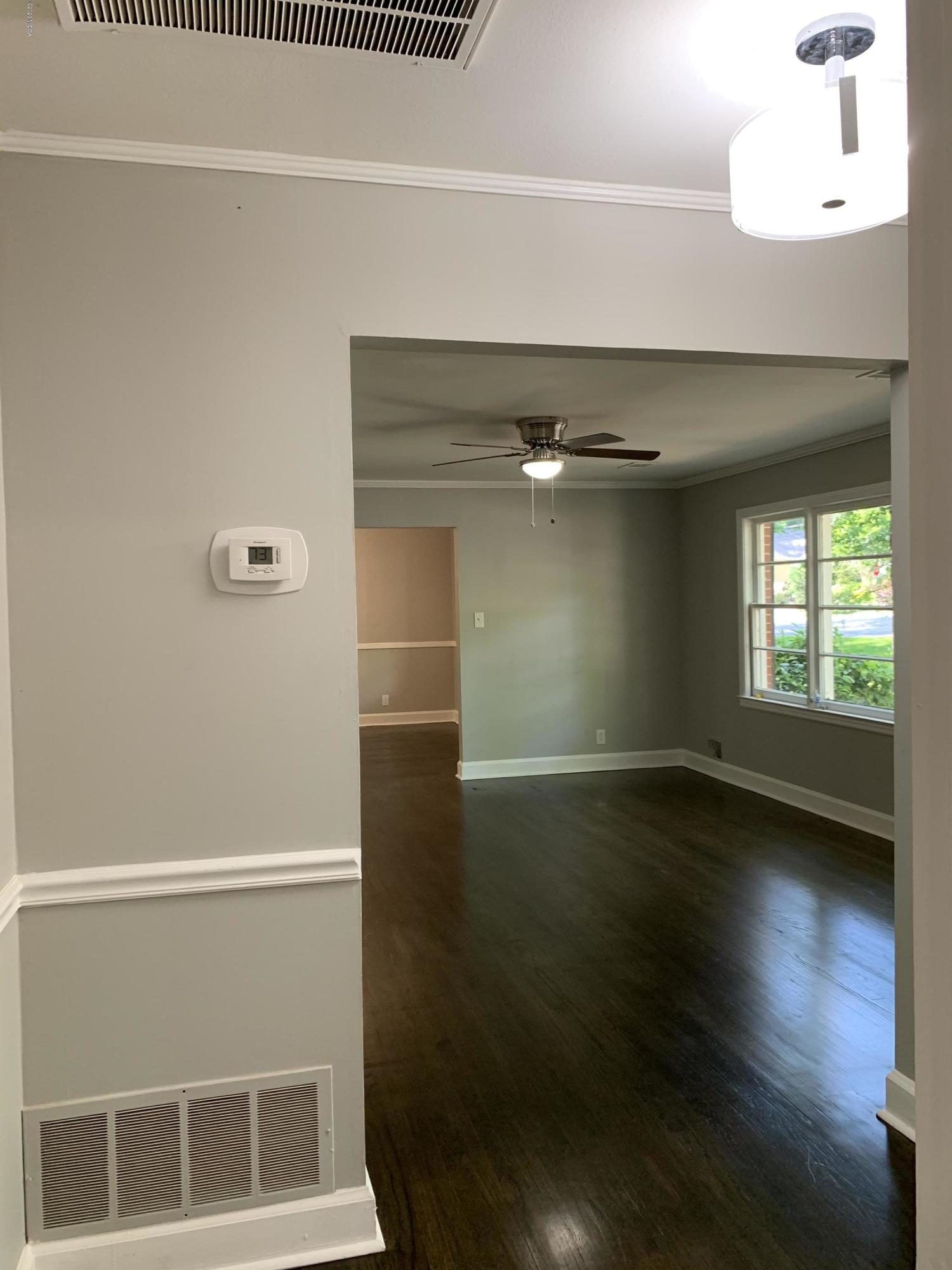 1330 Briarcliff Road Macon, GA 31211 - Photo 39 of 47 Briarclif new fixtures