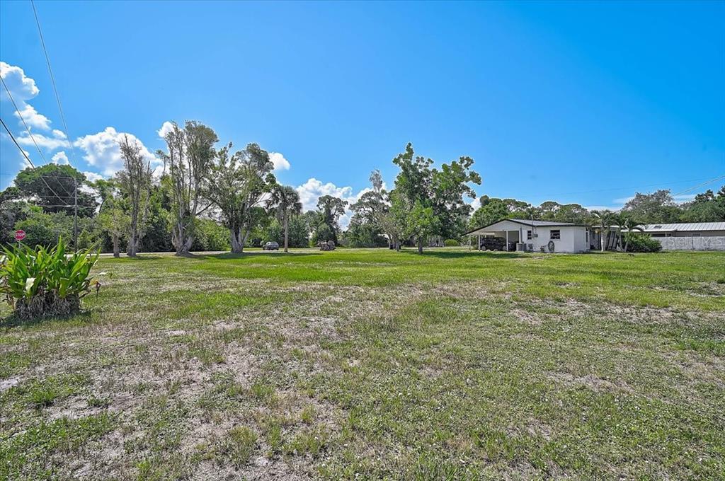 Sarabay Road Osprey, FL 34229 - Photo 8 of 10