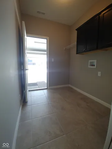 $2,300 | 818 Bluegrass Trail, Kokomo, IN 46901