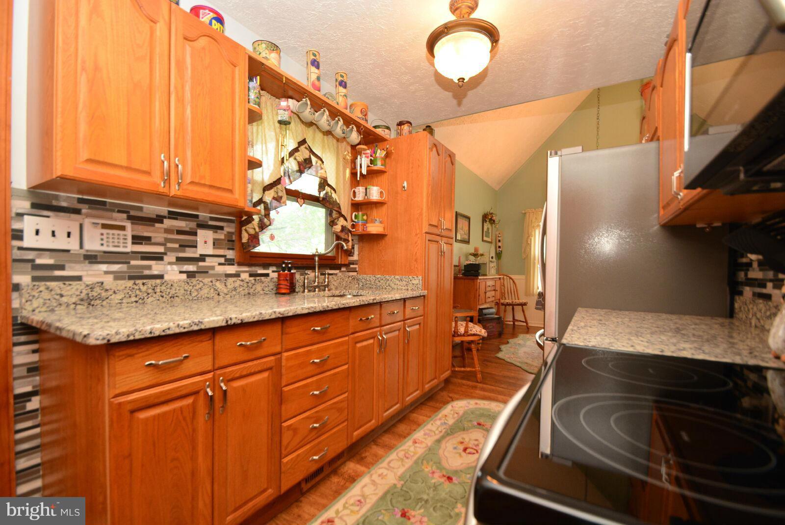 9128 Philadelphia Road Baltimore, MD 21237 - Photo 11 of 30 Kitchen