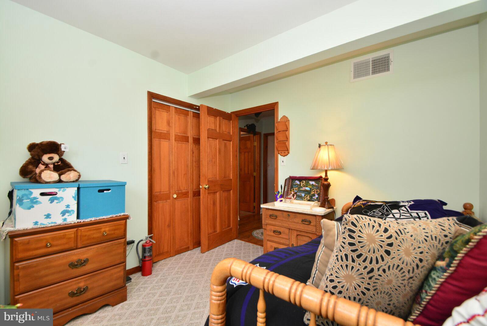 9128 Philadelphia Road Baltimore, MD 21237 - Photo 20 of 30 Bedroom