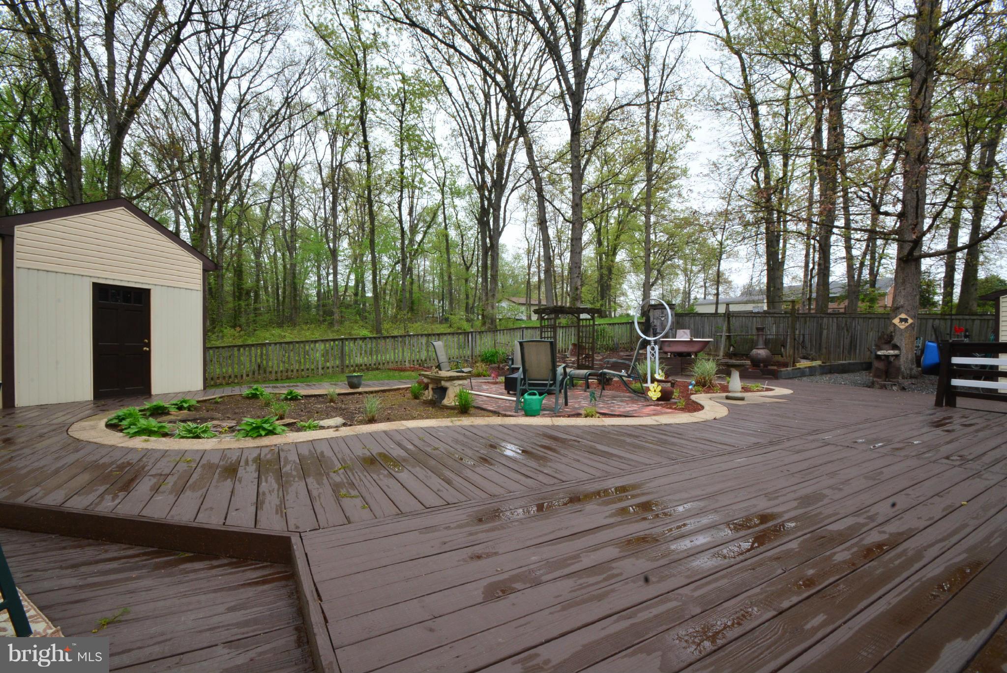 9128 Philadelphia Road Baltimore, MD 21237 - Photo 27 of 30 Exterior (Rear)
