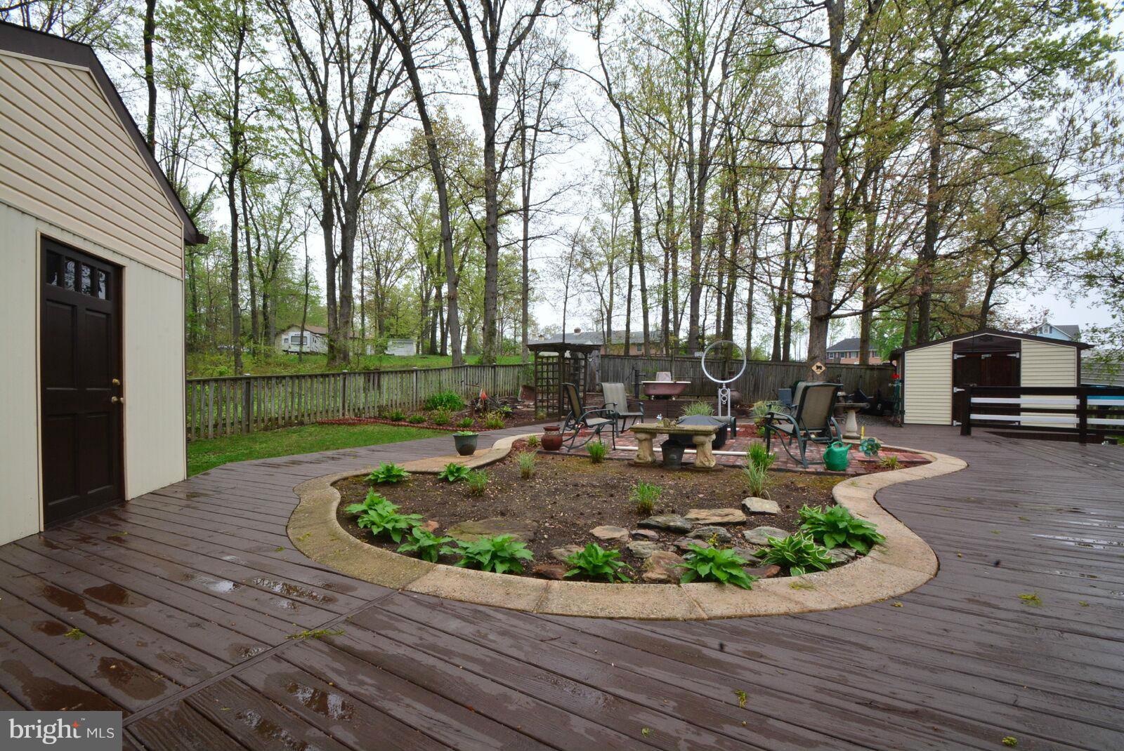 9128 Philadelphia Road Baltimore, MD 21237 - Photo 28 of 30 Exterior (Rear)