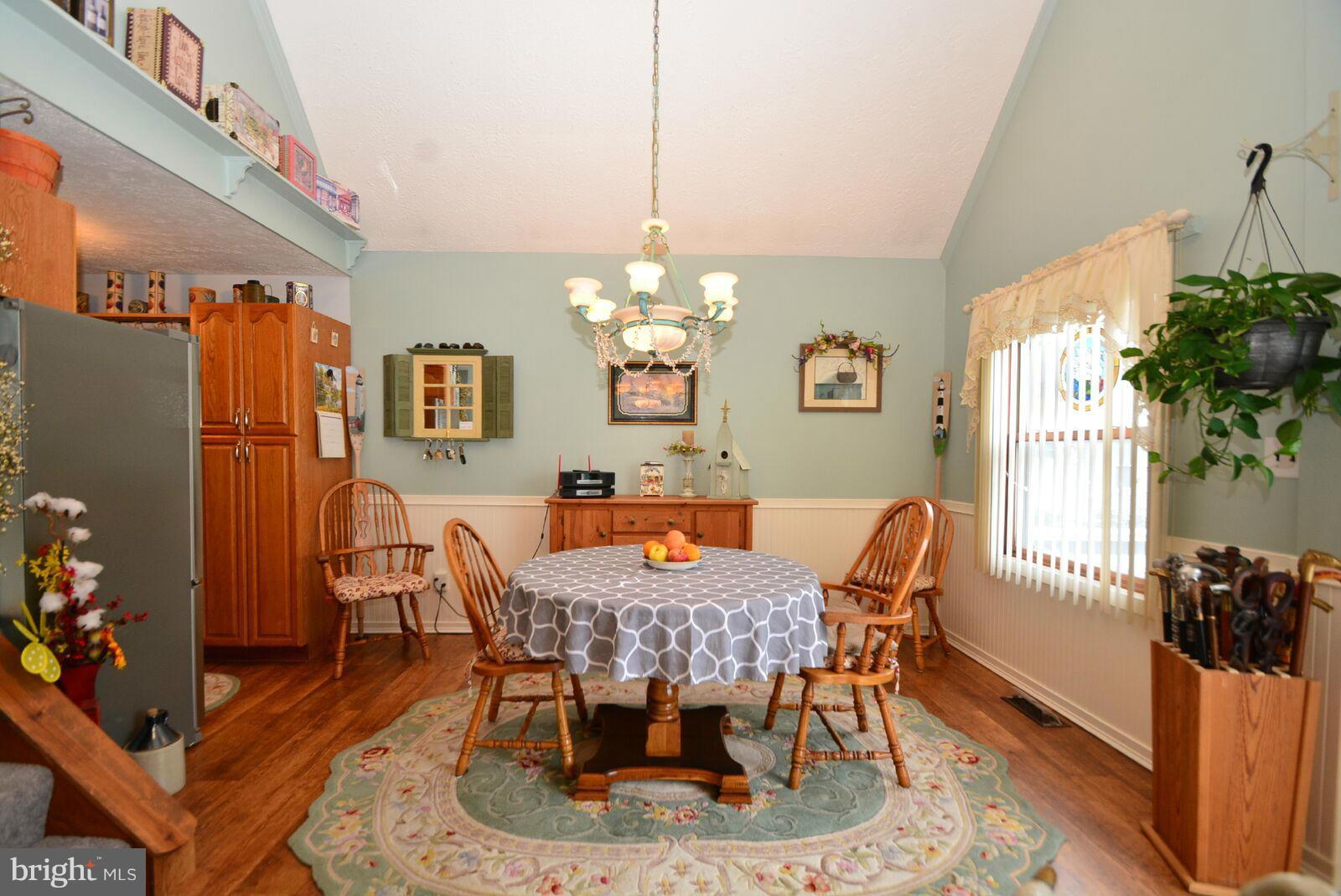 9128 Philadelphia Road Baltimore, MD 21237 - Photo 8 of 30 Dining Room