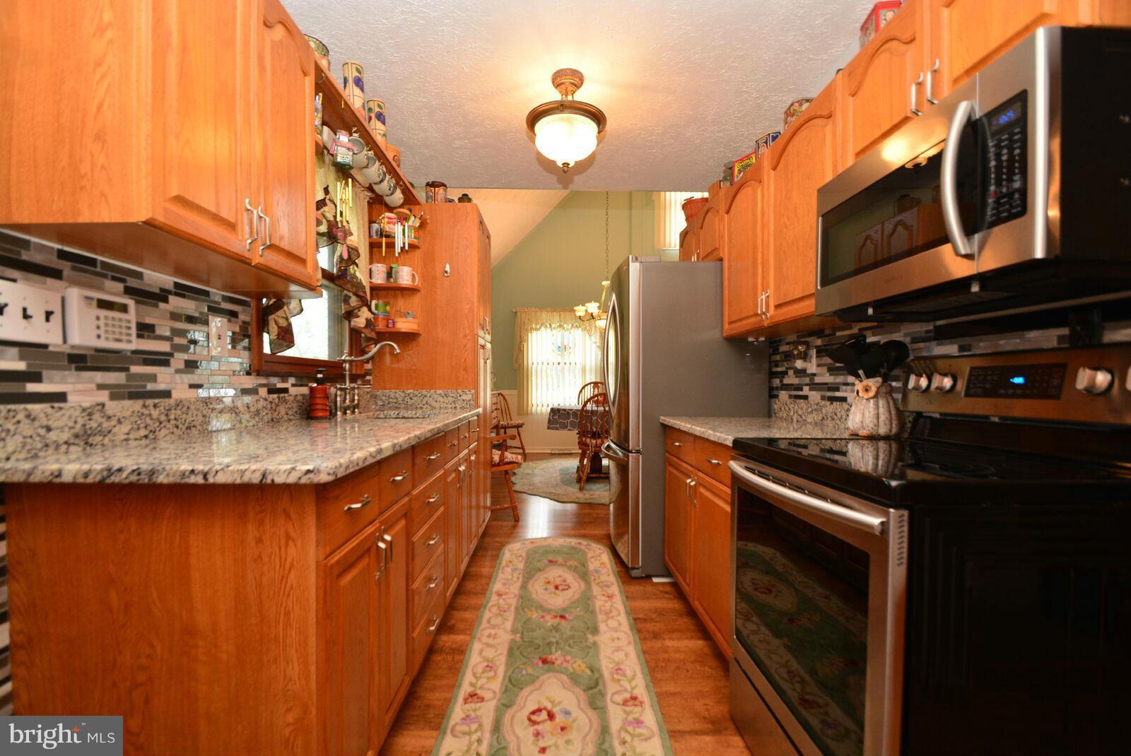 9128 Philadelphia Road Baltimore, MD 21237 - Photo 9 of 30 Kitchen