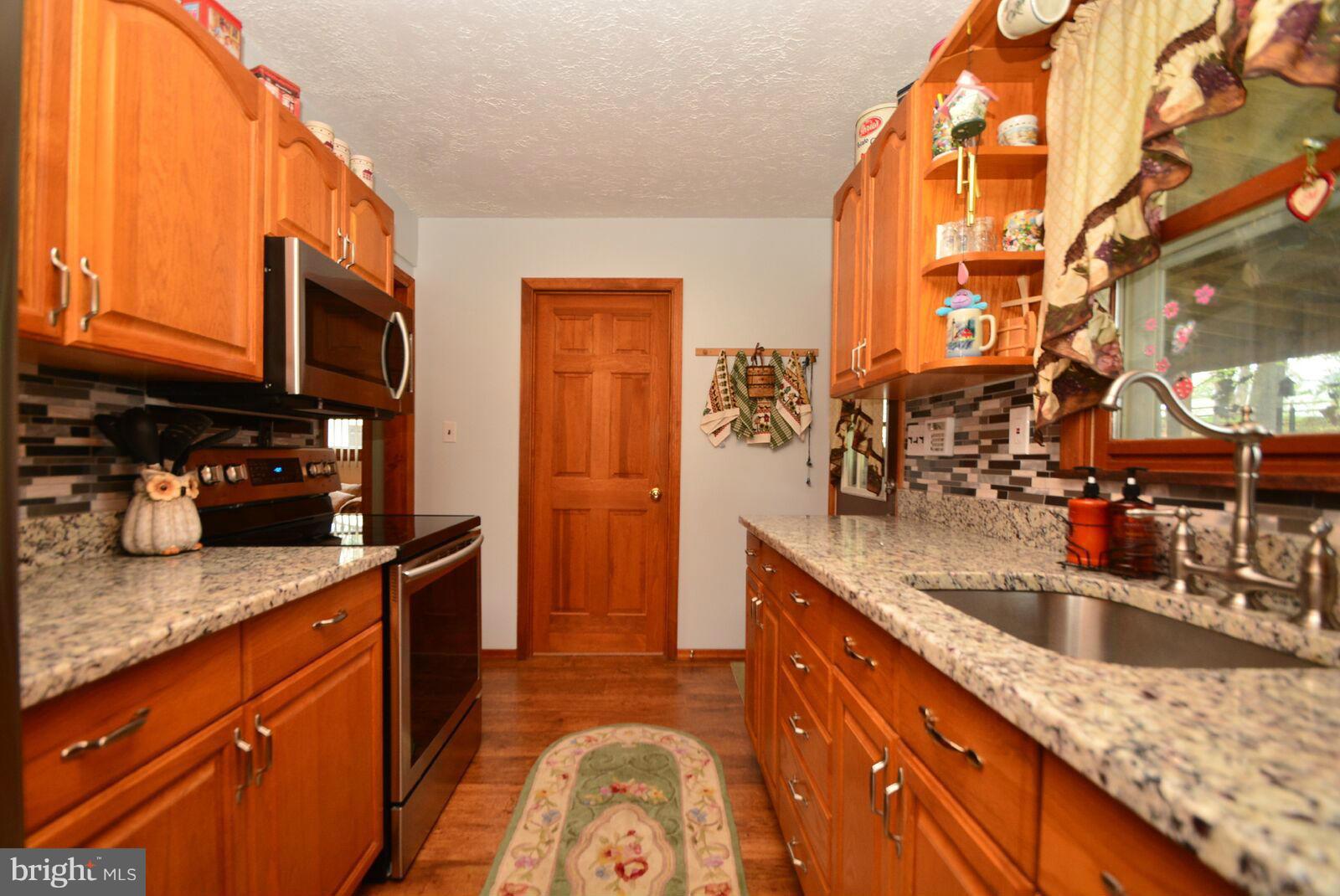 9128 Philadelphia Road Baltimore, MD 21237 - Photo 10 of 30 Kitchen