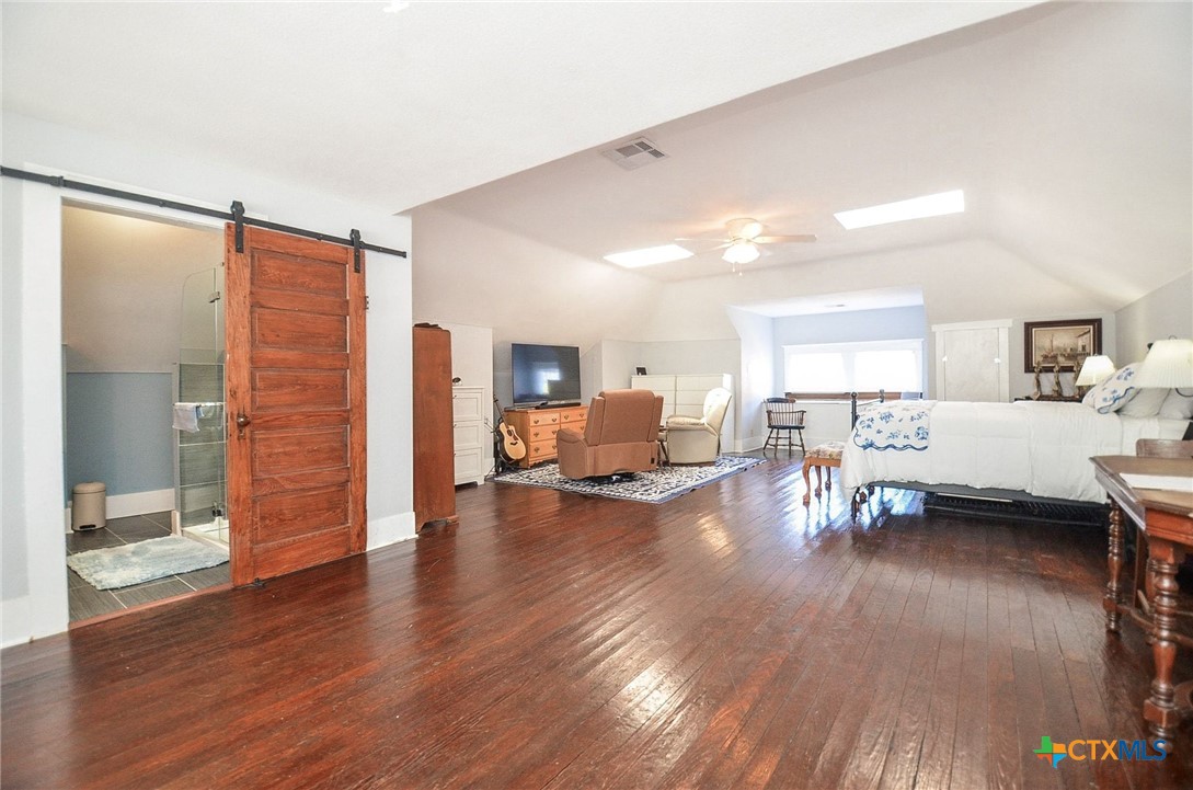 205 Main Street Palacios, TX 77465 - Photo 16 of 36