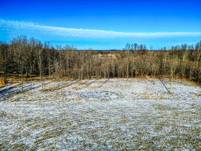 $99,900 | W7412 Red Hawk Drive, Appleton, WI 54914