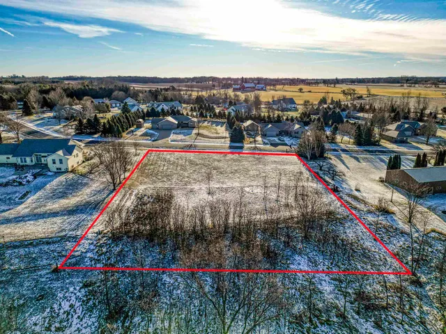 $99,900 | W7412 Red Hawk Drive, Appleton, WI 54914