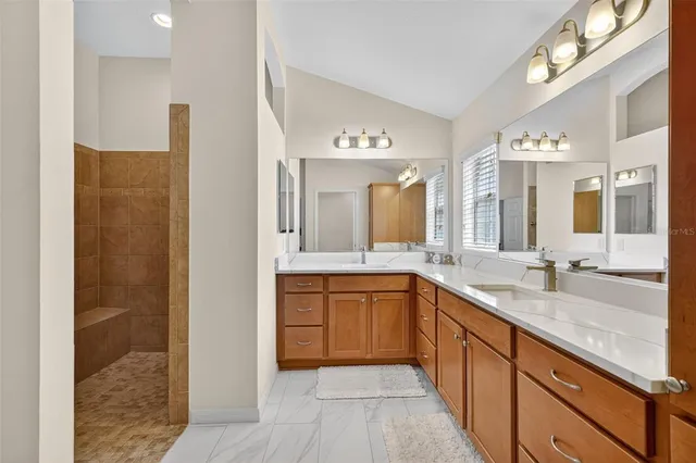 $449,800 | 10063 Lake Miona Way, Oxford, FL 34484