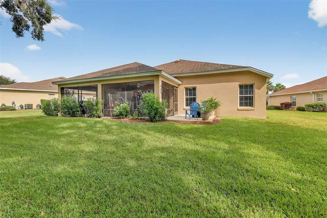 $449,800 | 10063 Lake Miona Way, Oxford, FL 34484