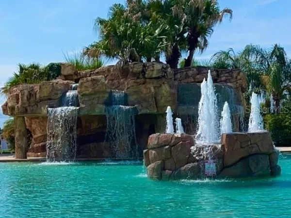 $449,800 | 10063 Lake Miona Way, Oxford, FL 34484