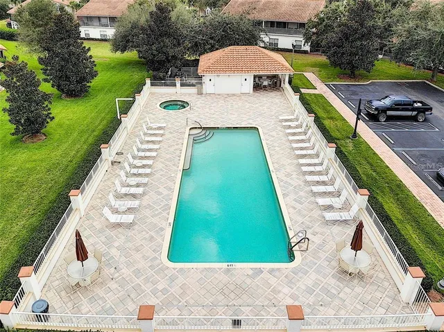 $449,800 | 10063 Lake Miona Way, Oxford, FL 34484