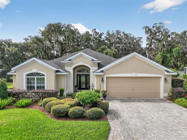 $449,800 | 10063 Lake Miona Way, Oxford, FL 34484