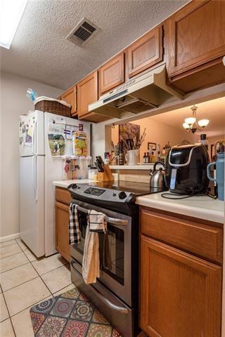 1826 South Brightside View Drive, Unit E Baton Rouge, LA 70820 - Photo 4 of 19