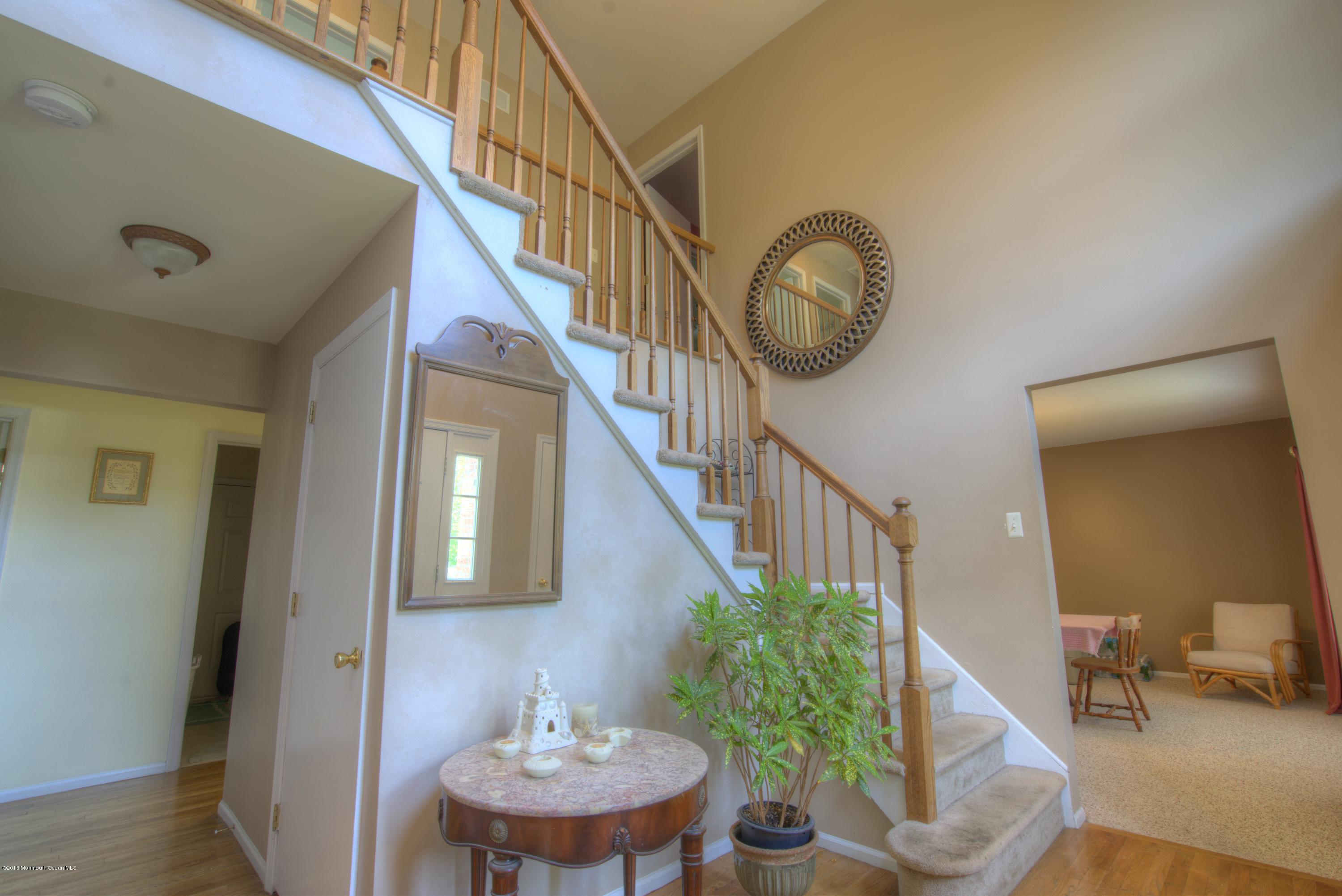 8 Yaffa Road Bayville, NJ 08721 - Photo 4 of 23 DSC00071_2_3_4_5