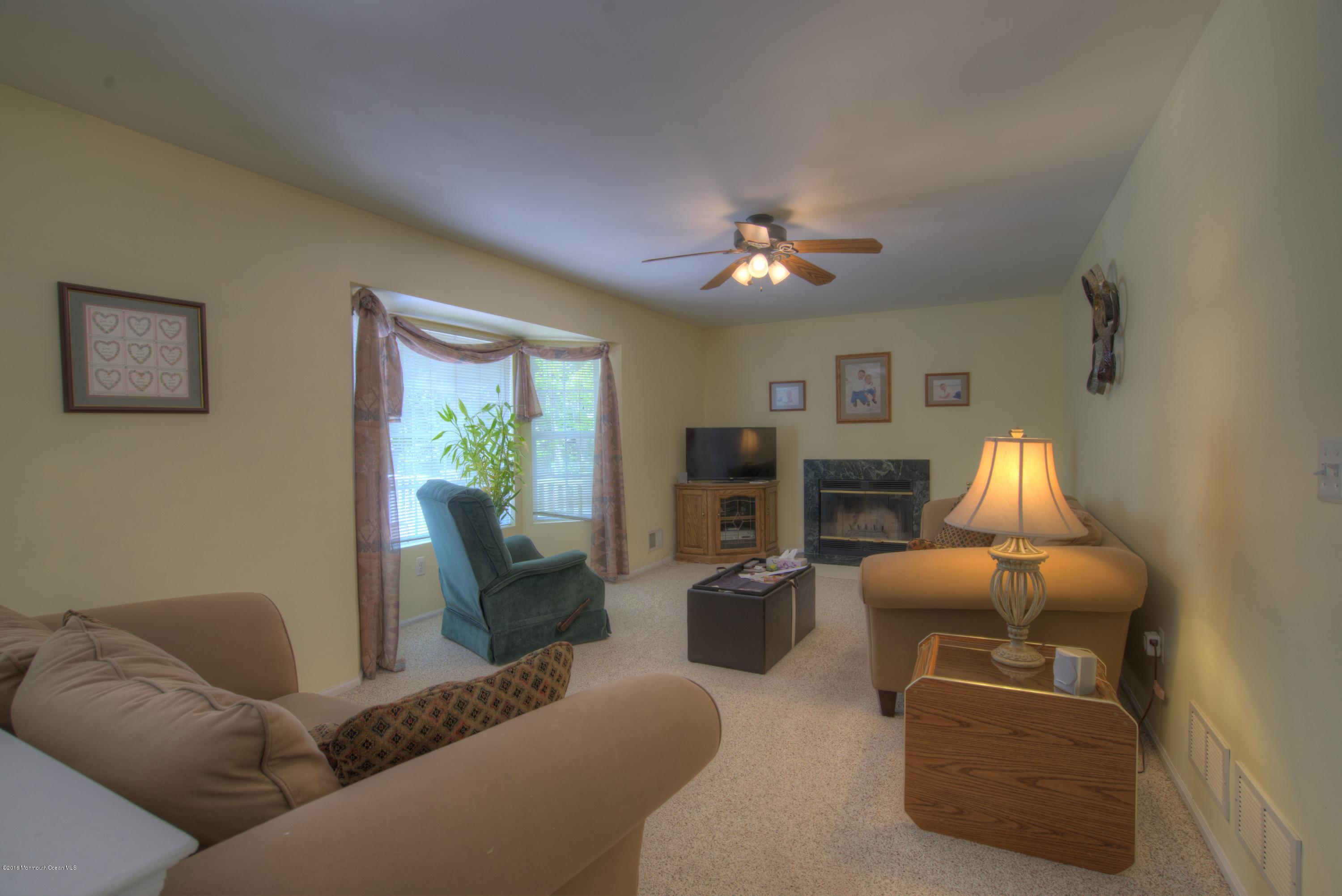 8 Yaffa Road Bayville, NJ 08721 - Photo 5 of 23 DSC00051_2_3_4_5