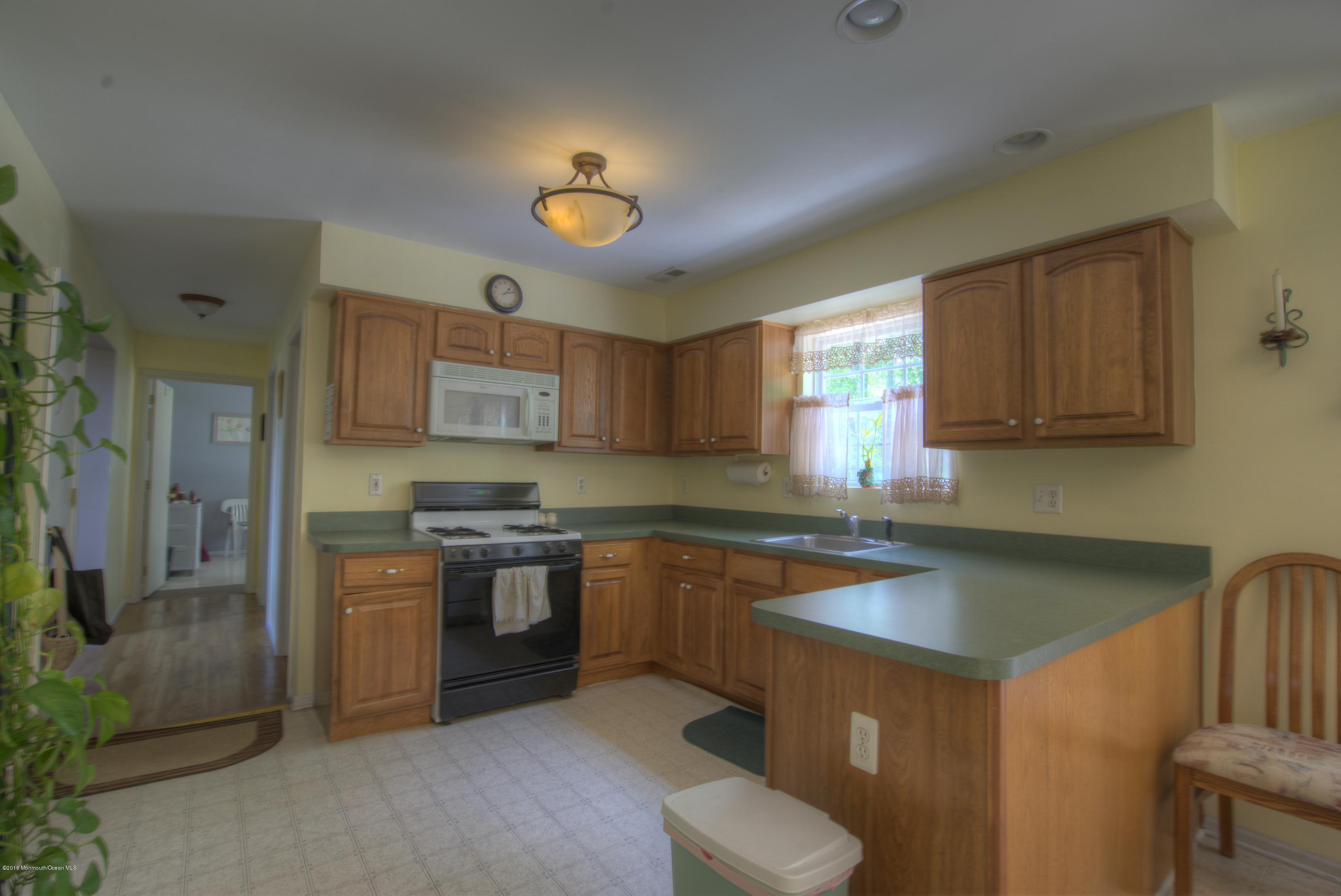 8 Yaffa Road Bayville, NJ 08721 - Photo 6 of 23 DSC00056_57_58_59_60