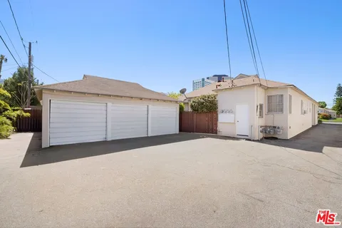 $995,000 | 242 North Cordova Street, Burbank, CA 91505