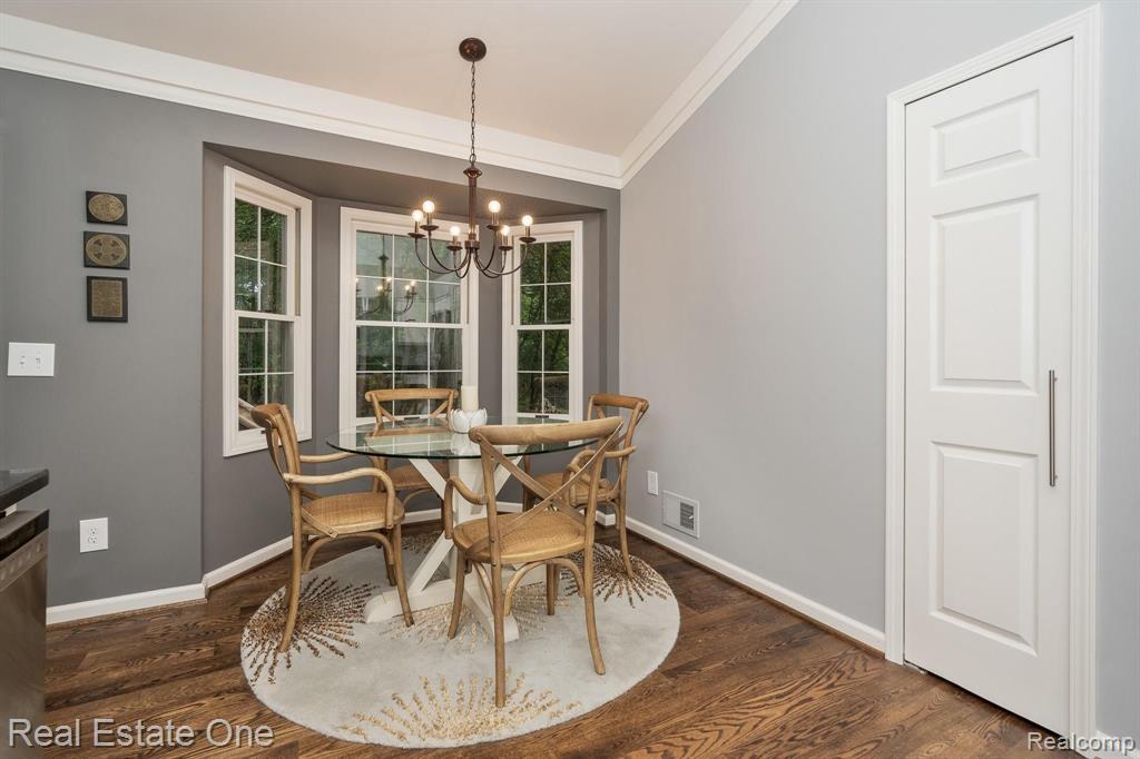 1214 Valley Circle, Unit 9 Rochester Hills, MI 48309 - Photo 12 of 29