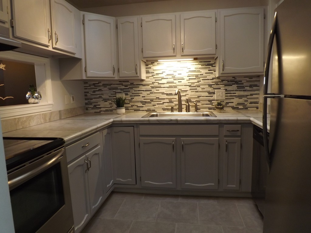 4 Nottingham Road, Unit 4 Grafton, MA 01519 - Photo 3 of 26 Gallery Image 3