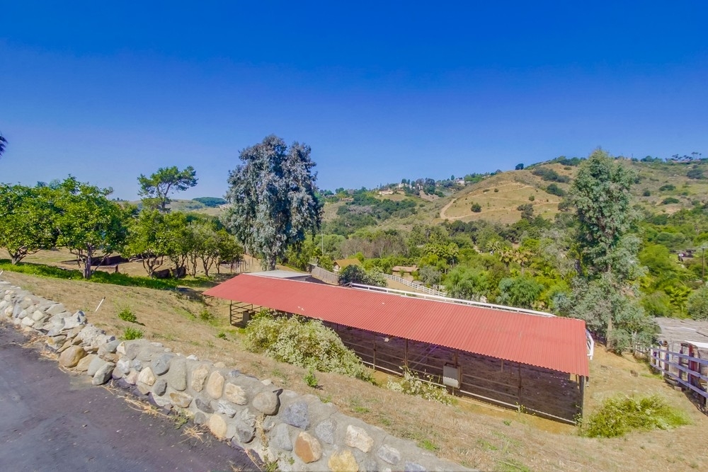 4594 La Canada Road Fallbrook, CA 92028 - Photo 24 of 25
