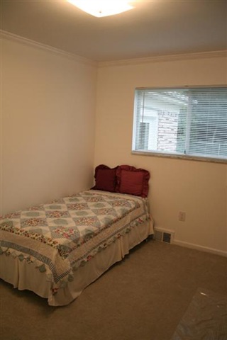 3340 Chicago Warren, MI 48092 - Photo 13 of 22 31029662-12.JPG