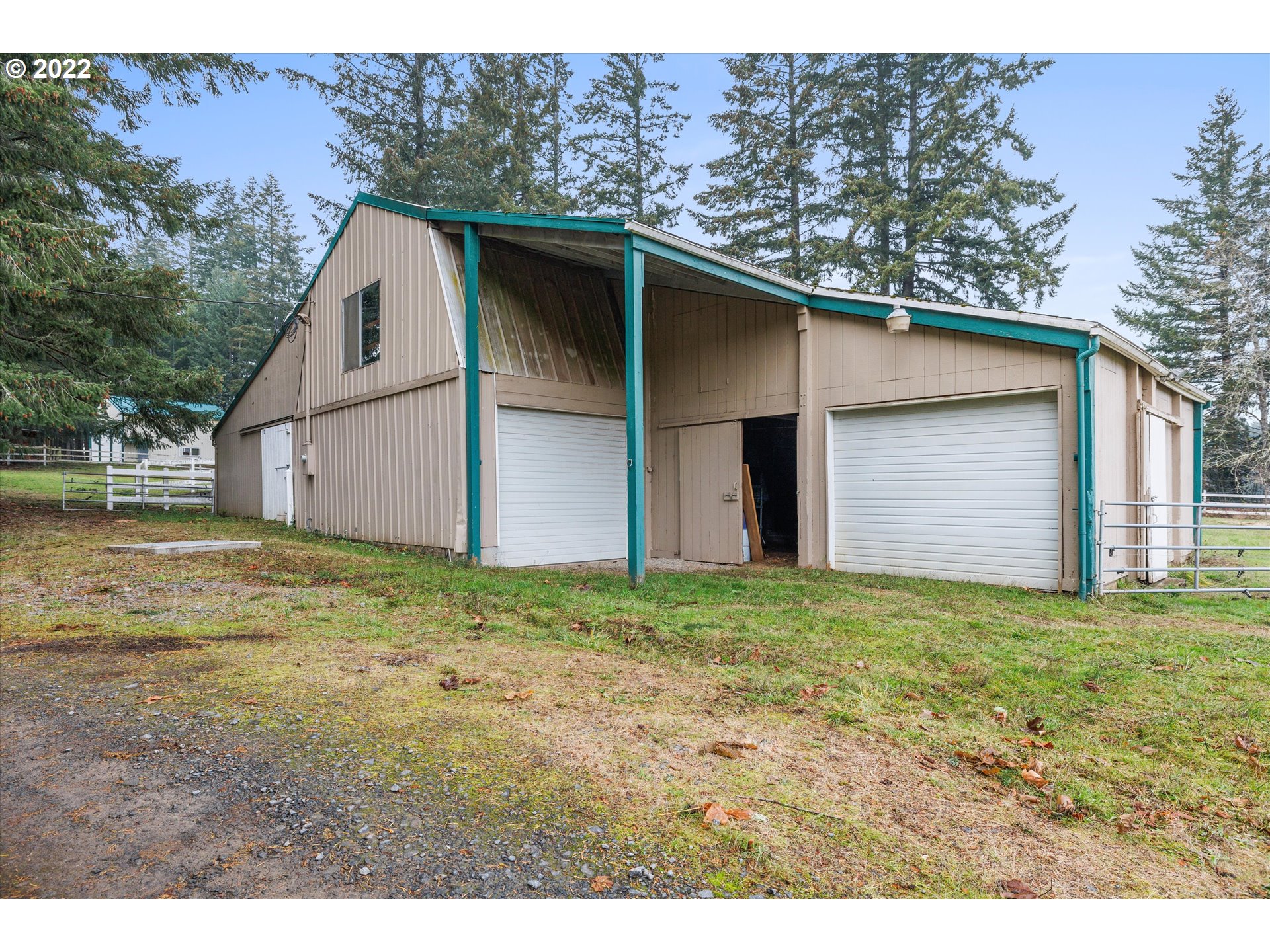 22226 South Lower Highland Road Beavercreek, OR 97004 - Photo 14 of 32 Gallery Image 14