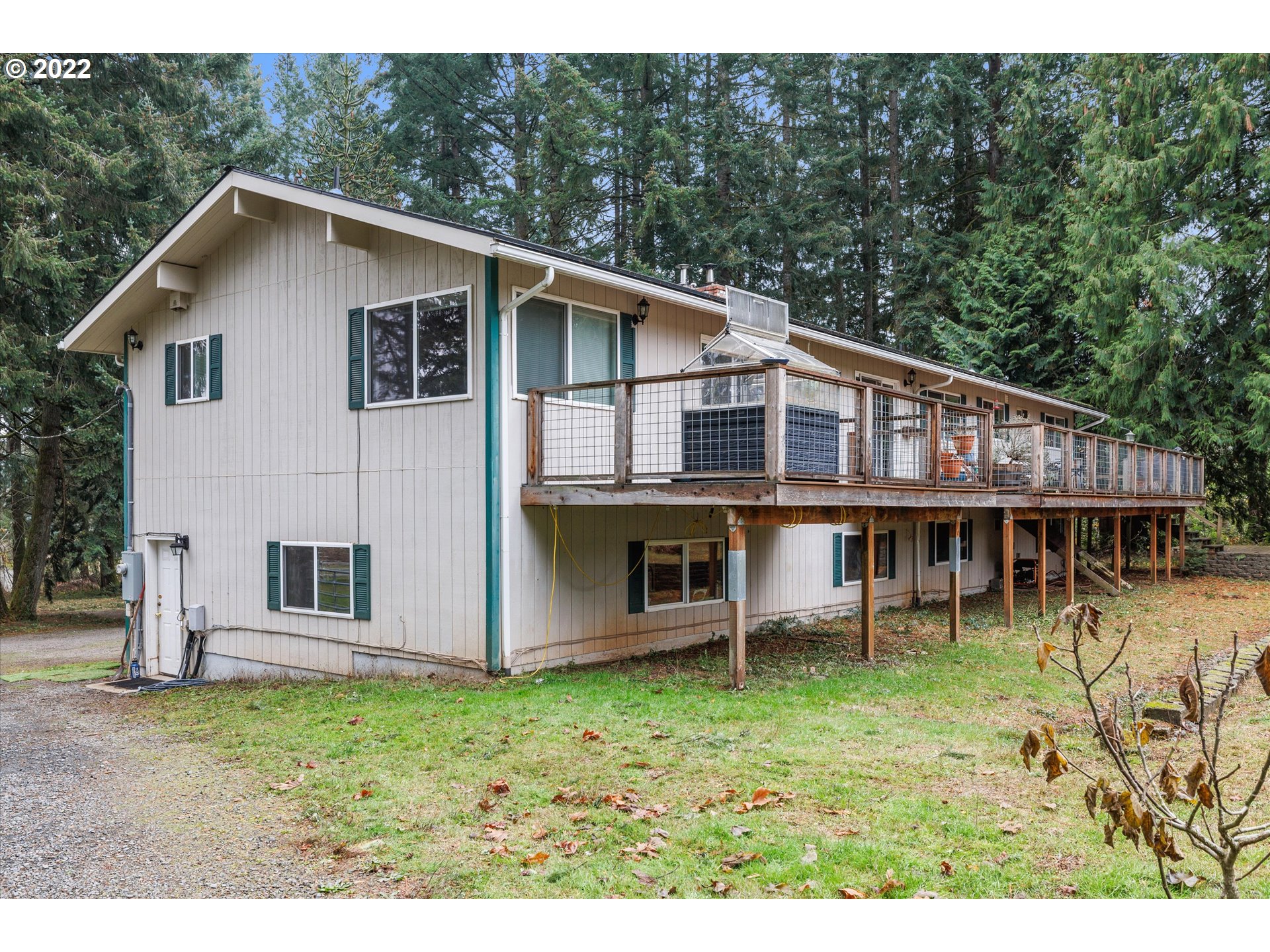 22226 South Lower Highland Road Beavercreek, OR 97004 - Photo 9 of 32 Gallery Image 9