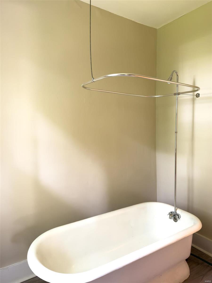 5230 Ridge Avenue St. Louis, MO 63113 - Photo 12 of 28 Gallery Image 12