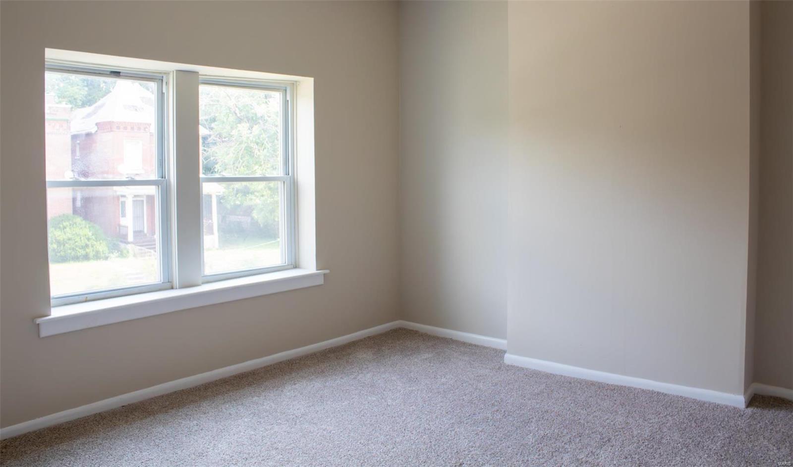 5230 Ridge Avenue St. Louis, MO 63113 - Photo 20 of 28 Gallery Image 20