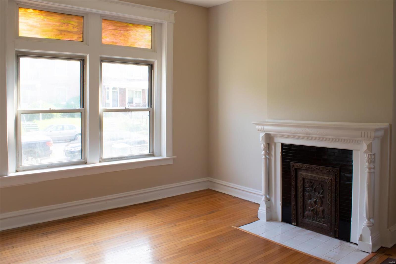 5230 Ridge Avenue St. Louis, MO 63113 - Photo 5 of 28 Gallery Image 5