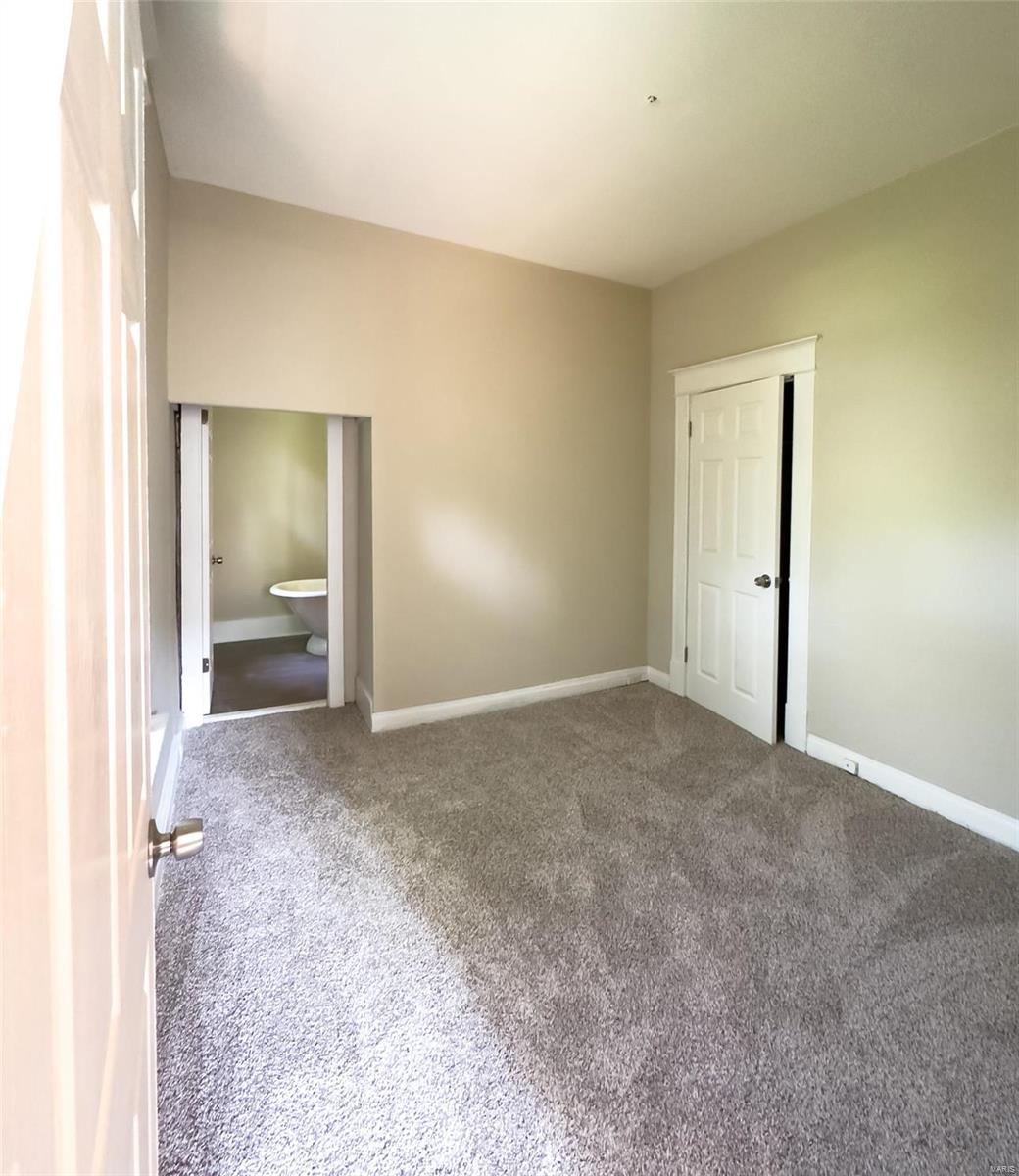 5230 Ridge Avenue St. Louis, MO 63113 - Photo 10 of 28 Gallery Image 10