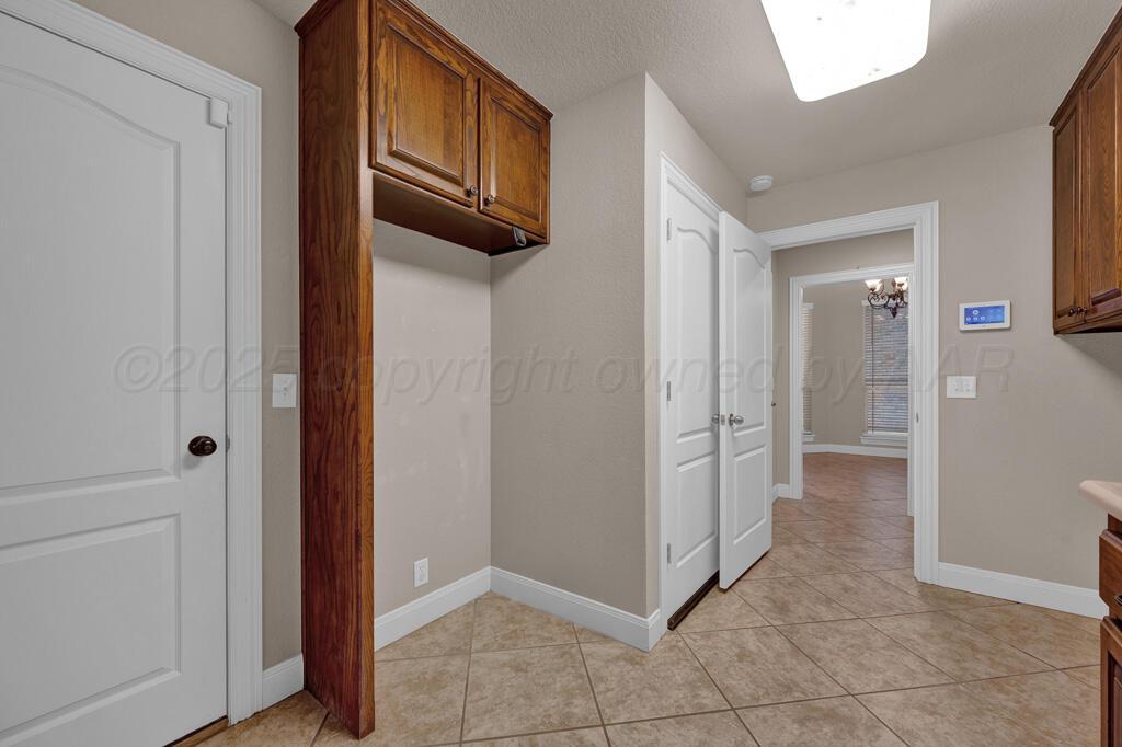 6607 Sumac Place Amarillo, TX 79124 - Photo 27 of 33 a view of an entryway door