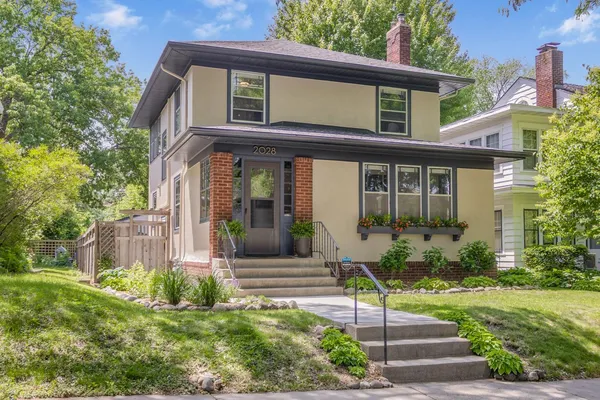 $525,000 | 2028 Princeton Avenue, St. Paul, MN 55105